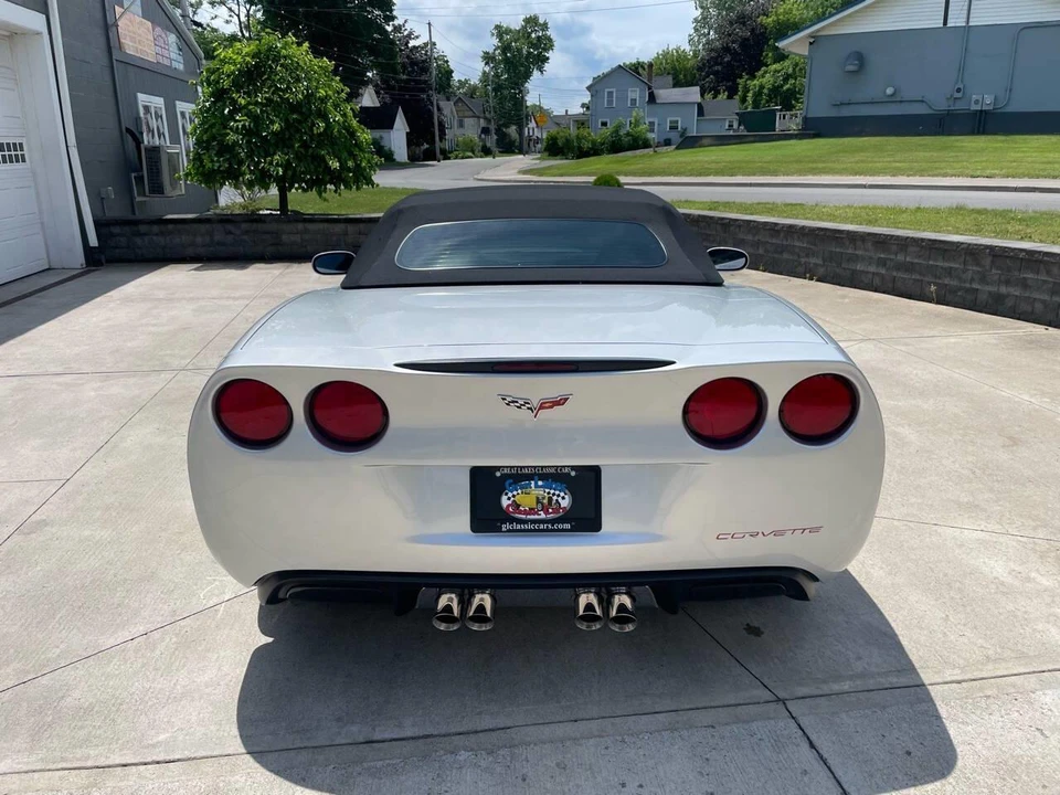 2009 Chevrolet Corvette C6 - Image 17 of 31