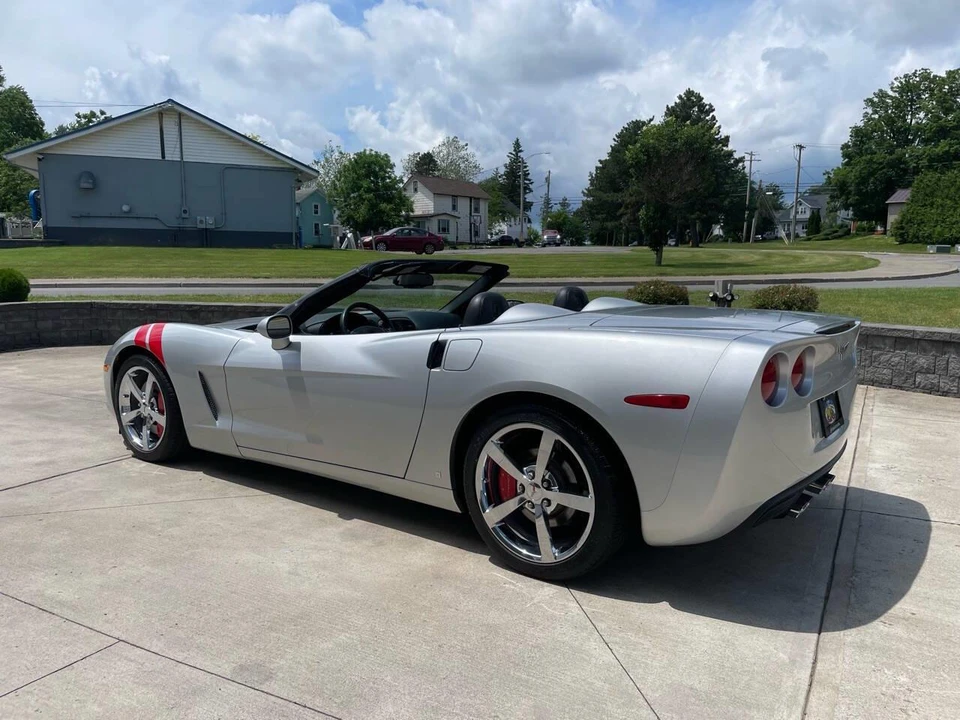 2009 Chevrolet Corvette C6 - Image 8 of 31