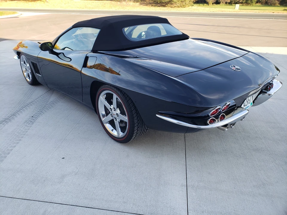 2009 Chevrolet Corvette C6 - Image 18 of 31