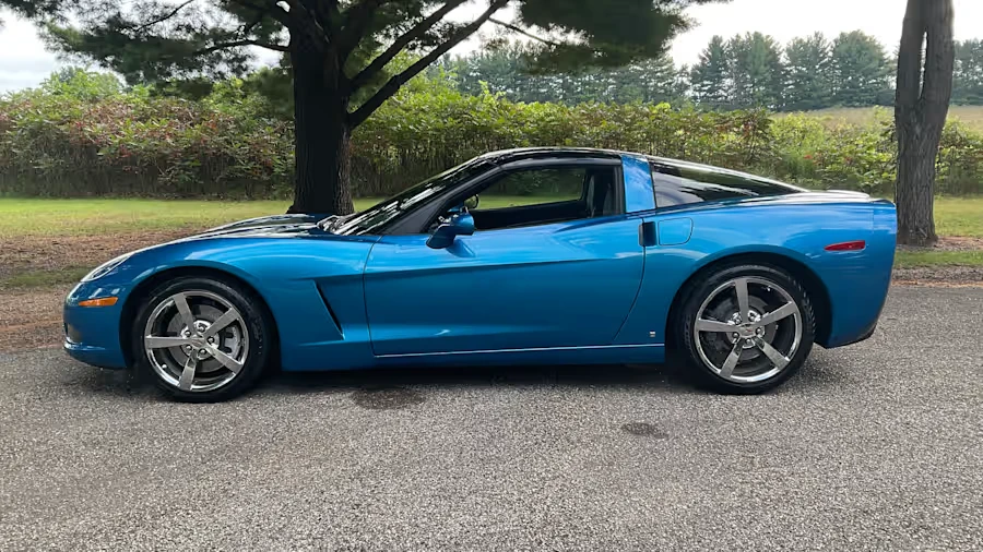 2009 Chevrolet Corvette C6 - Image 2 of 13