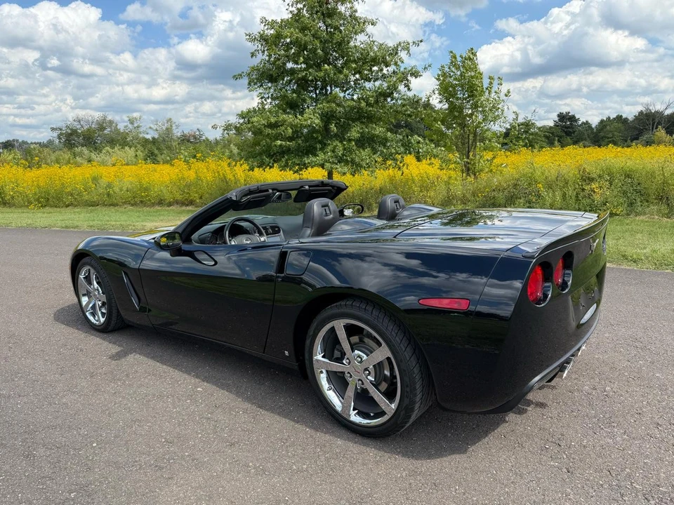 2009 Chevrolet Corvette C6 - Image 14 of 31