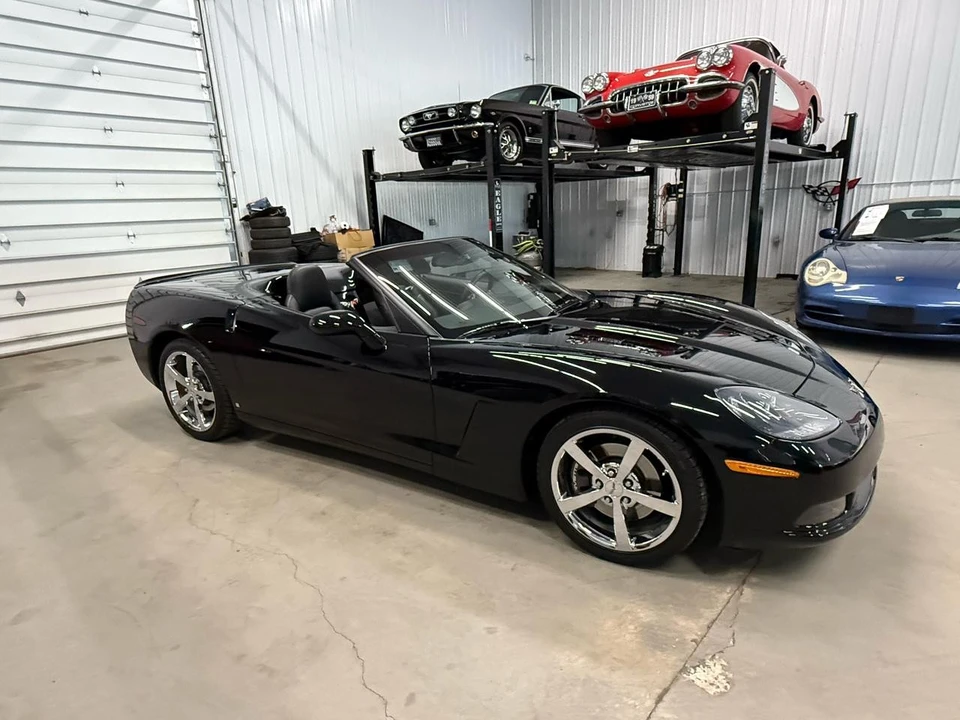 2009 Chevrolet Corvette C6 - Image 5 of 31