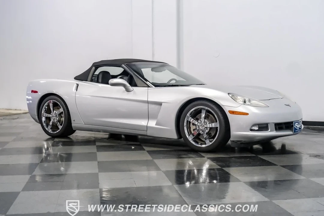 2009 Chevrolet Corvette C6 - Image 15 of 21
