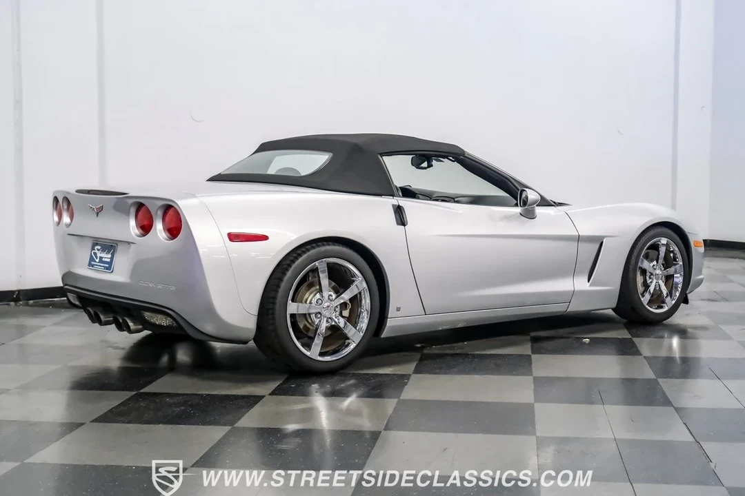 2009 Chevrolet Corvette C6 - Image 13 of 21