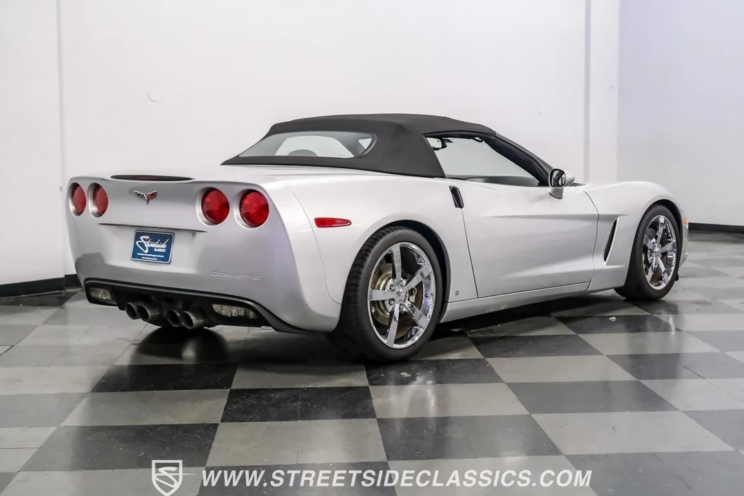 2009 Chevrolet Corvette C6 - Image 12 of 21