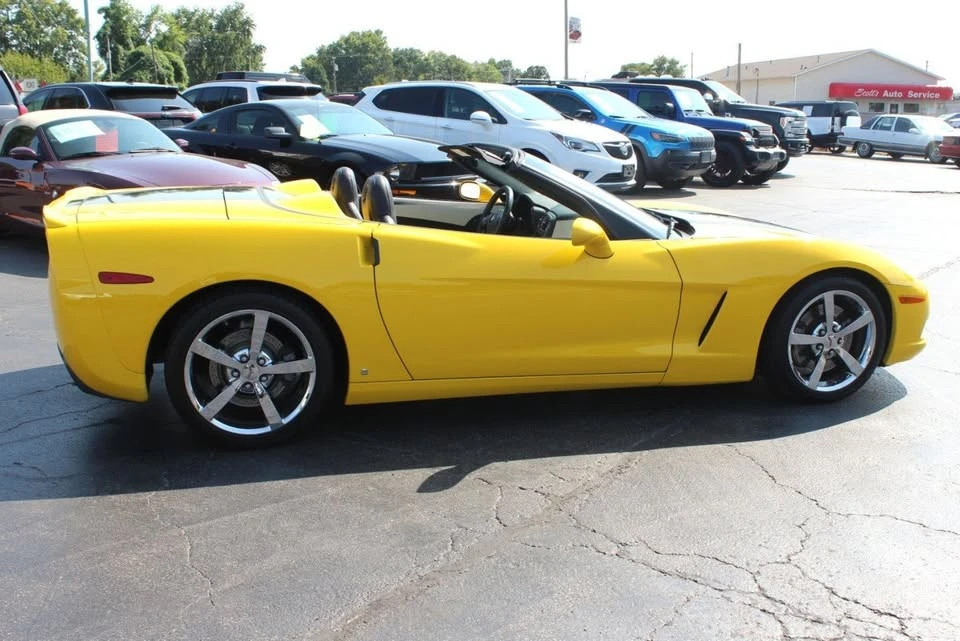 2009 Chevrolet Corvette C6 - Image 11 of 20