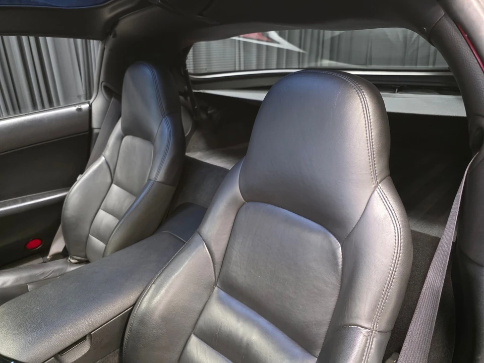 2009 Chevrolet Corvette C6 - Image 16 of 31