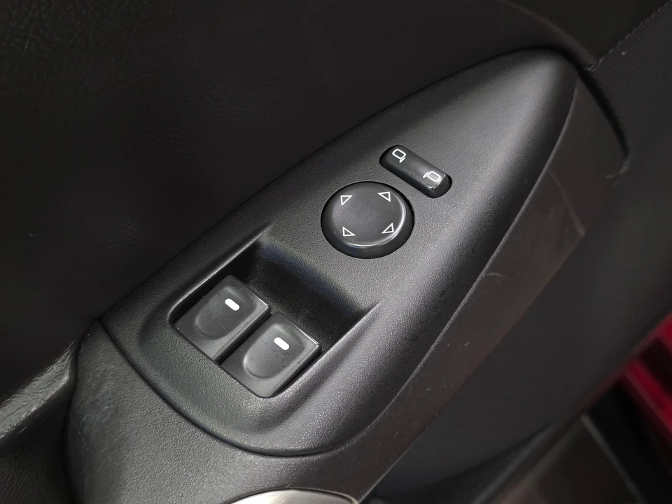2009 Chevrolet Corvette C6 - Image 15 of 31