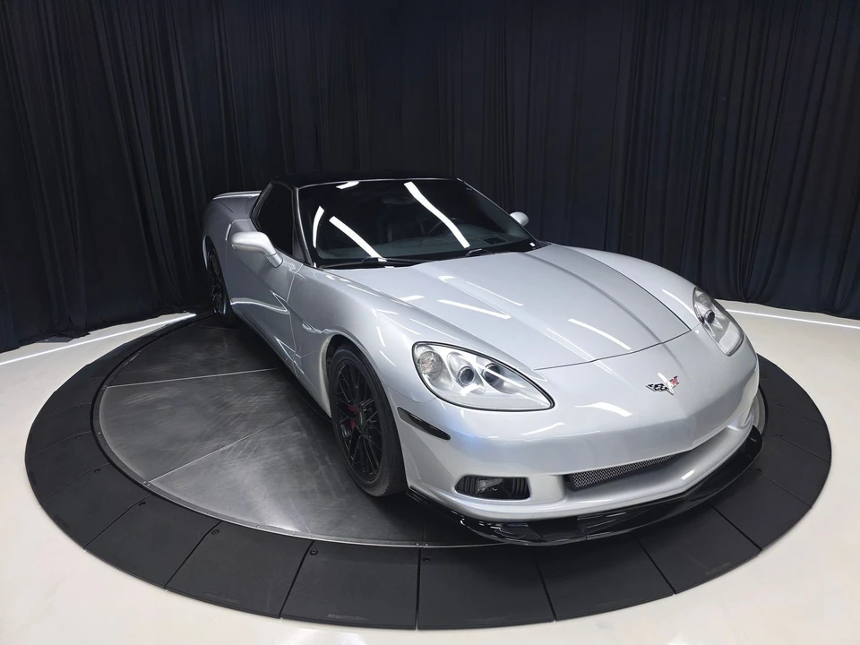 2009 Chevrolet Corvette C6 - Image 8 of 31