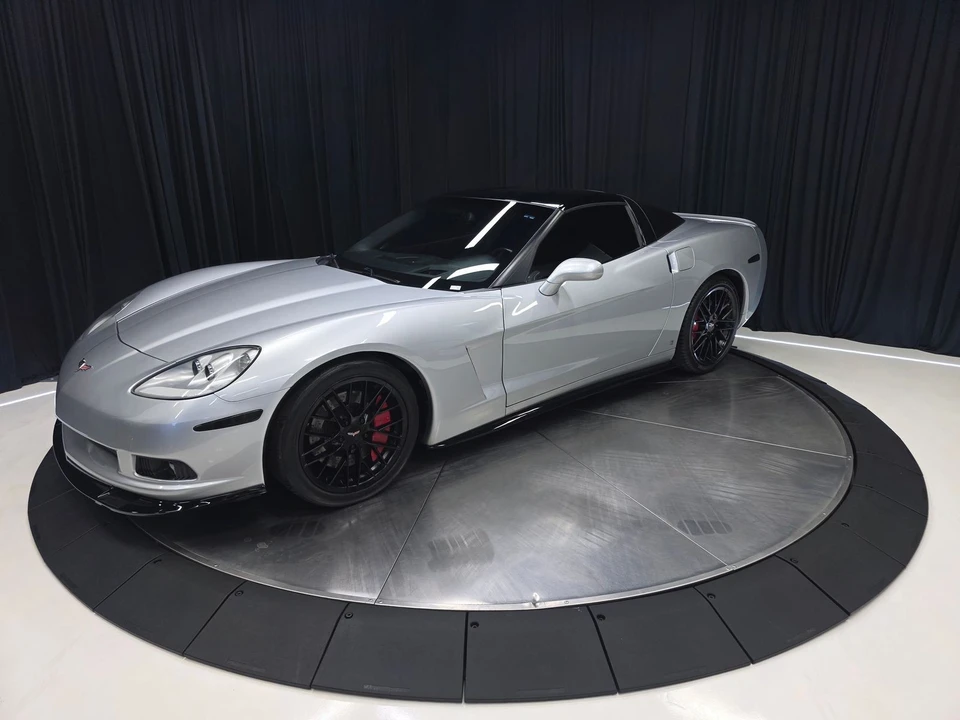 2009 Chevrolet Corvette C6 - Image 10 of 31