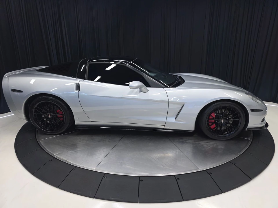 2009 Chevrolet Corvette C6 - Image 15 of 31