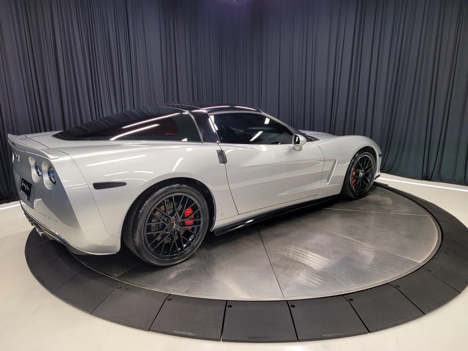 2009 Chevrolet Corvette C6 - Image 11 of 12