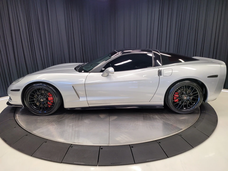 2009 Chevrolet Corvette C6 - Image 8 of 12
