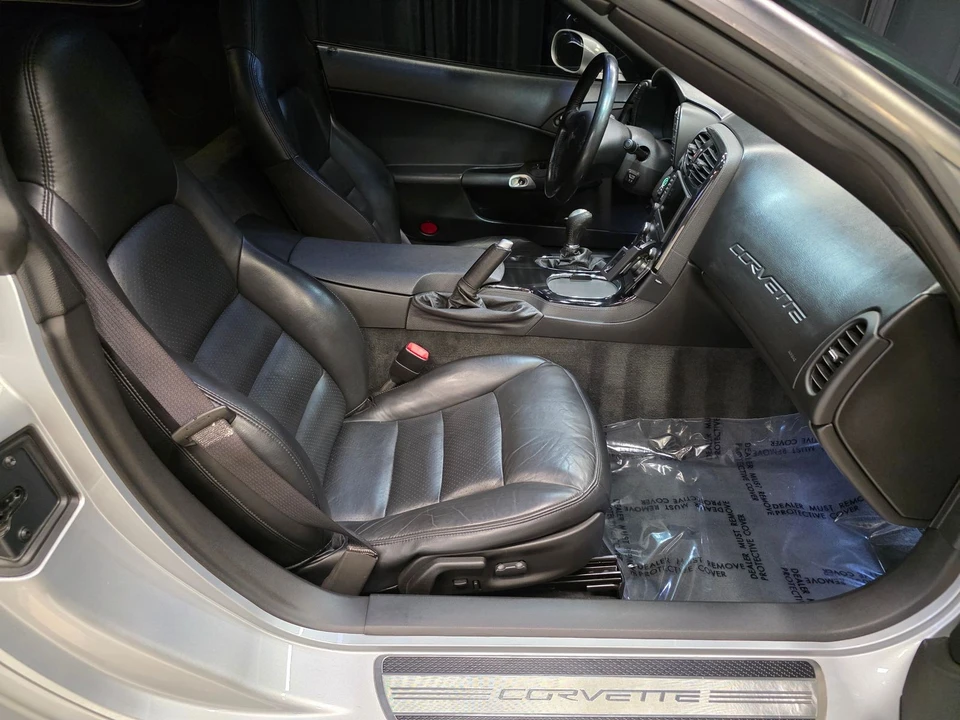 2009 Chevrolet Corvette C6 - Image 27 of 31