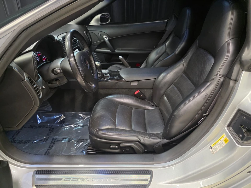 2009 Chevrolet Corvette C6 - Image 18 of 31
