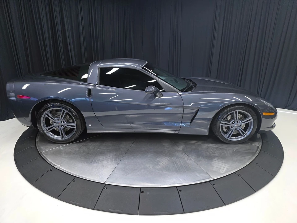 2009 Chevrolet Corvette C6 - Image 14 of 31