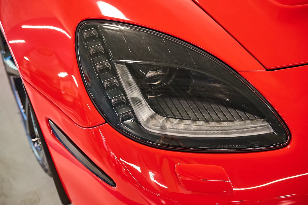 2010 Chevrolet Corvette C6 - Image 18 of 31