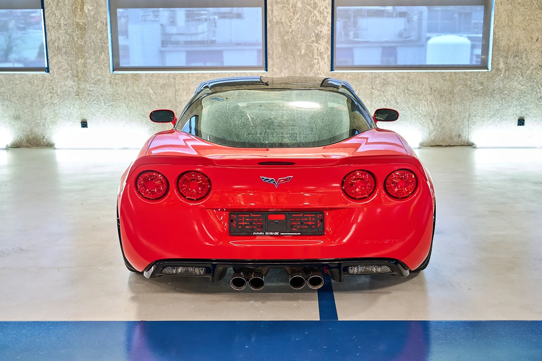 2010 Chevrolet Corvette C6 - Image 6 of 31