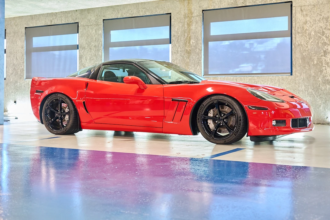 2010 Chevrolet Corvette C6 - Image 15 of 31