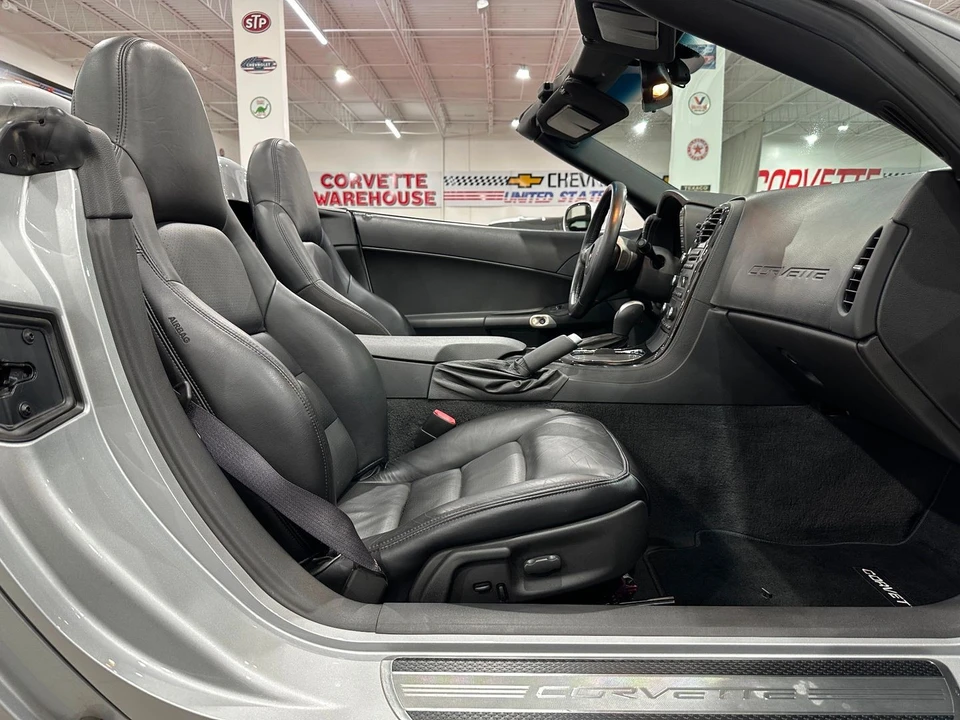 2009 Chevrolet Corvette C6 - Image 11 of 21