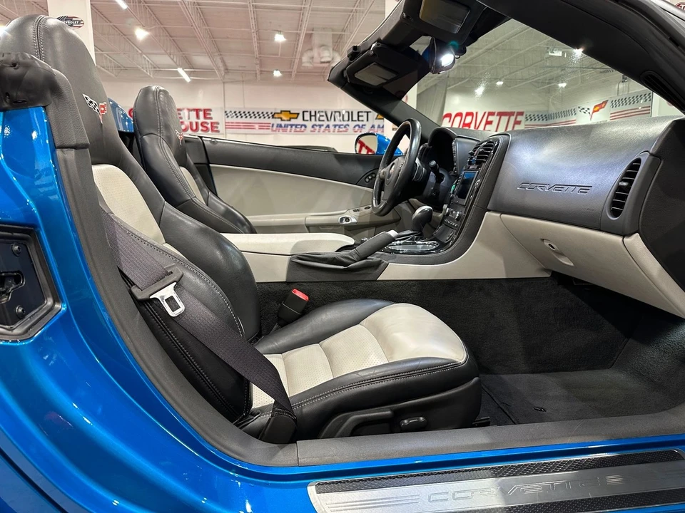 2009 Chevrolet Corvette C6 - Image 12 of 21