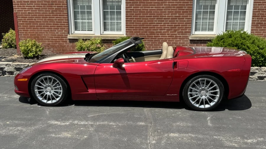 2009 Chevrolet Corvette Callaway - Image 2 of 12