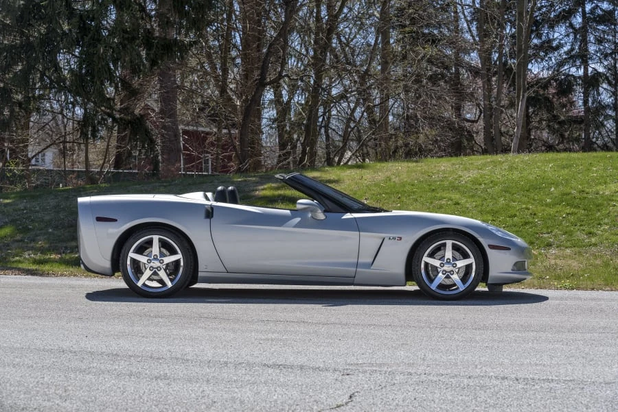 2009 Chevrolet Corvette C6 - Image 2 of 31
