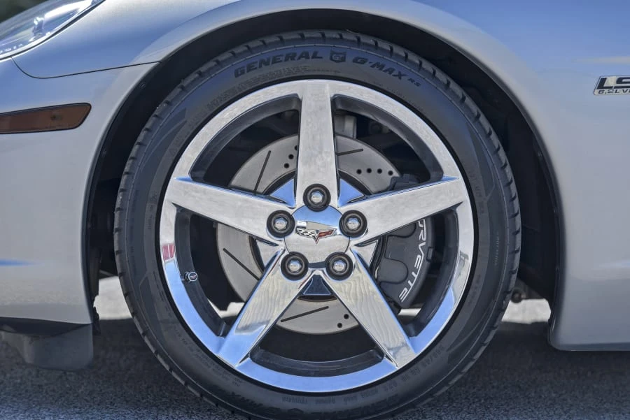 2009 Chevrolet Corvette C6 - Image 14 of 31
