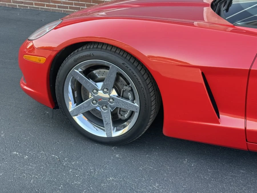 2009 Chevrolet Corvette C6 - Image 8 of 18
