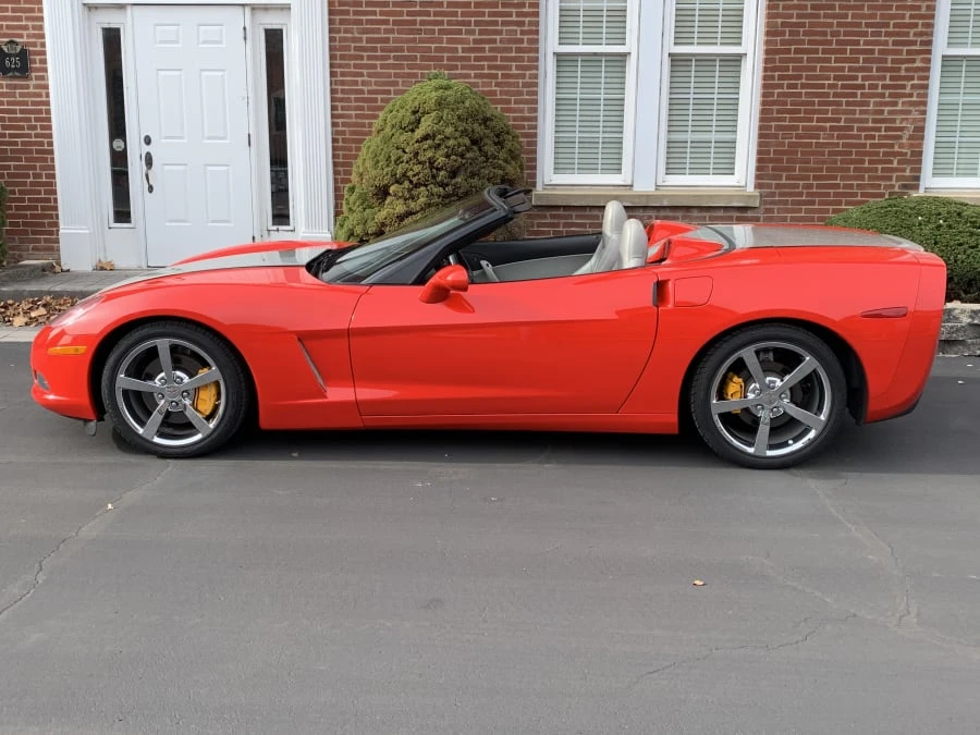 2009 Chevrolet Corvette C6 - Image 2 of 10