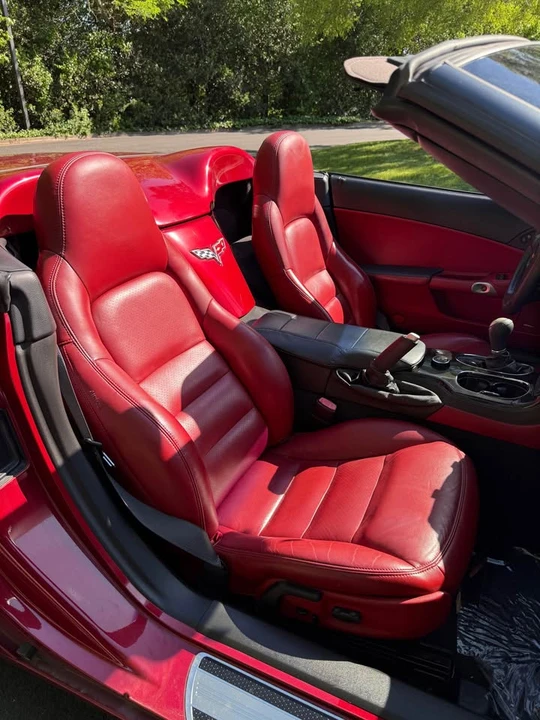 2009 Chevrolet Corvette C6 - Image 13 of 18