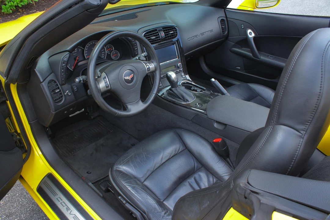 2009 Chevrolet Corvette C6 - Image 11 of 31