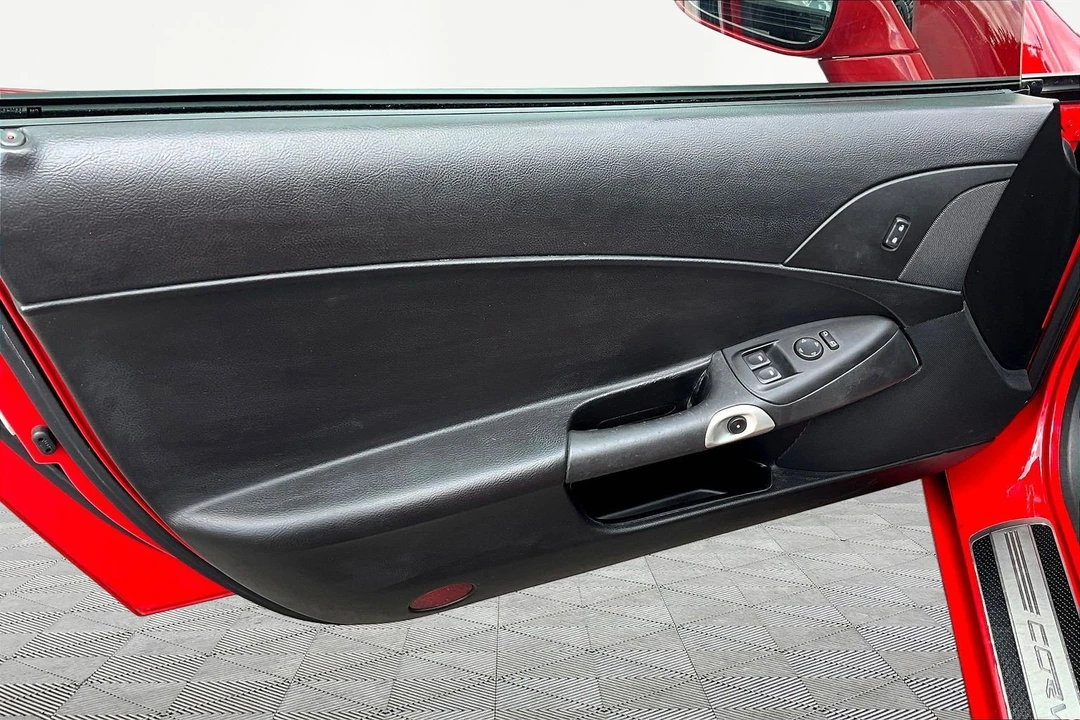 2009 Chevrolet Corvette C6 - Image 17 of 31