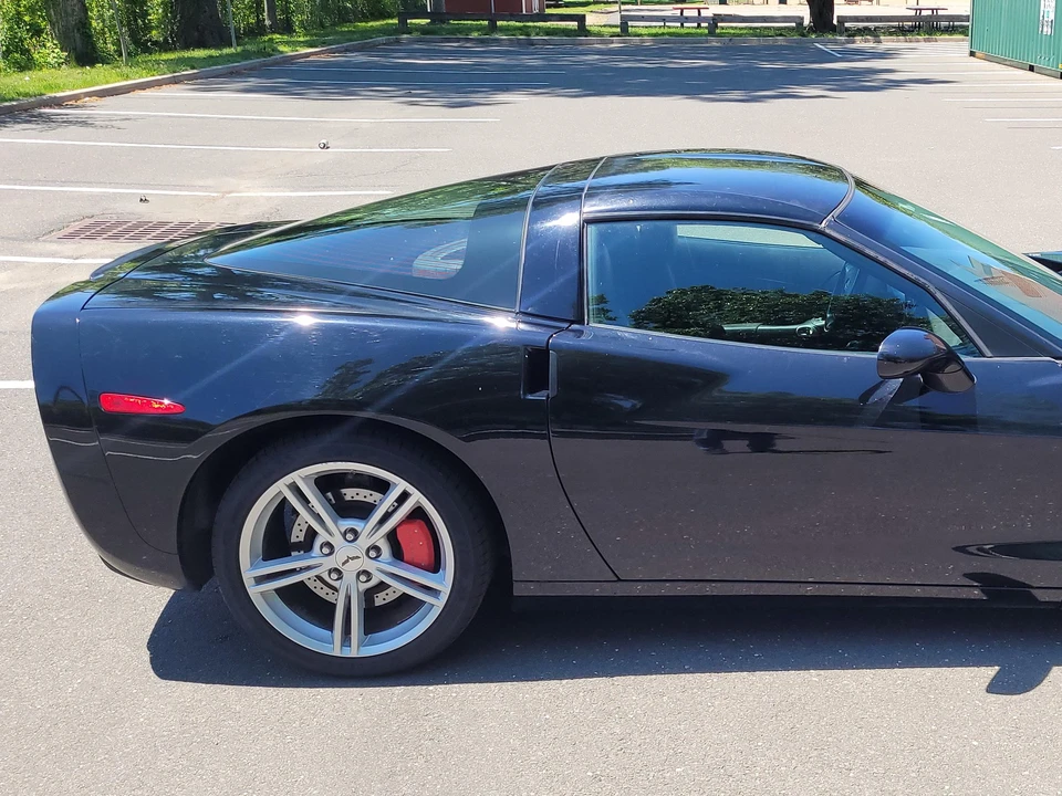 2009 Chevrolet Corvette C6 - Image 23 of 31