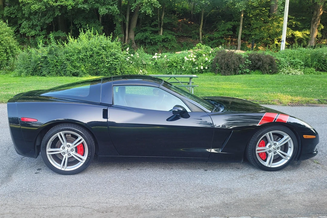 2009 Chevrolet Corvette C6 - Image 3 of 31