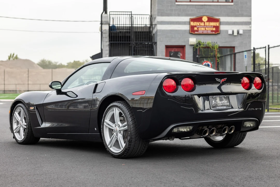 2009 Chevrolet Corvette C6 - Image 17 of 31