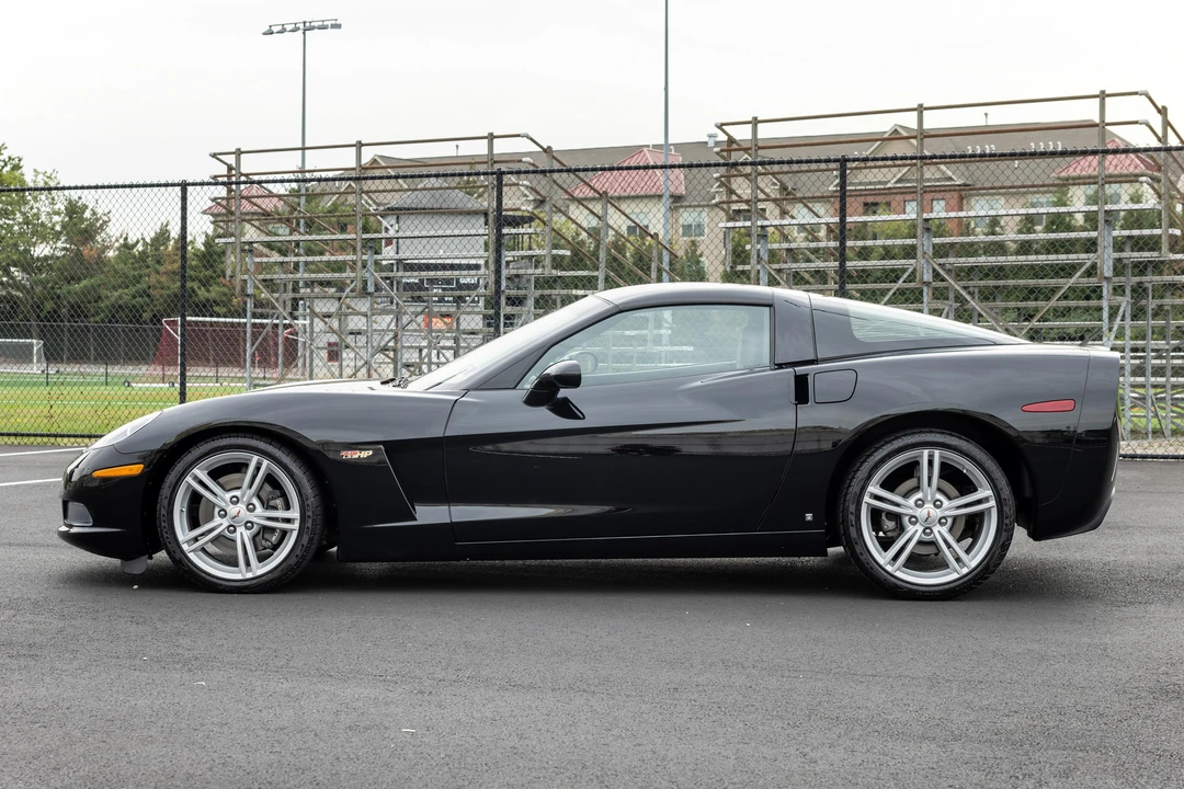 2009 Chevrolet Corvette C6 - Image 16 of 31