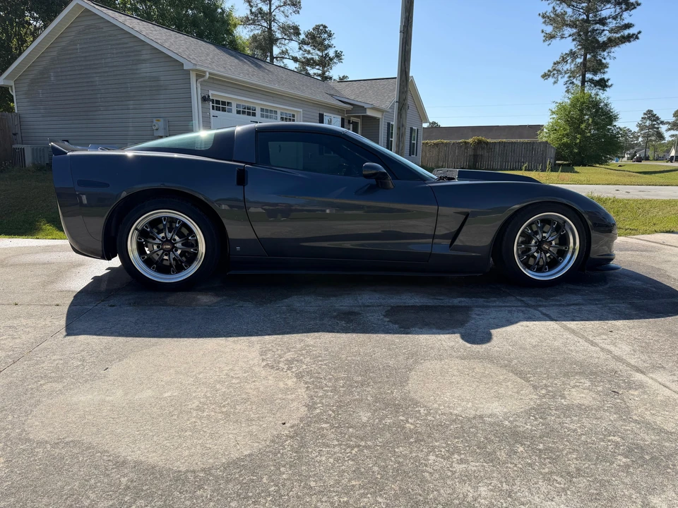 2009 Chevrolet Corvette C6 - Image 15 of 31