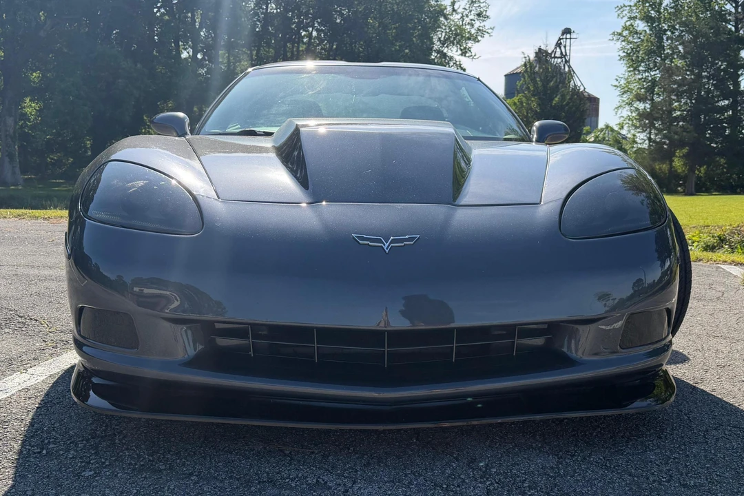2009 Chevrolet Corvette C6 - Image 2 of 31