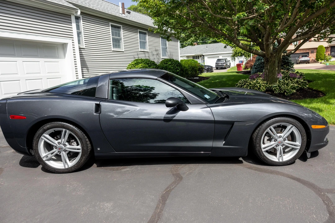 2009 Chevrolet Corvette C6 - Image 17 of 31
