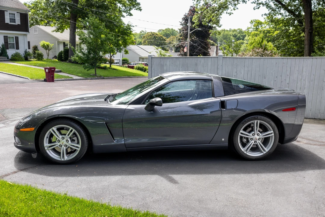 2009 Chevrolet Corvette C6 - Image 14 of 31