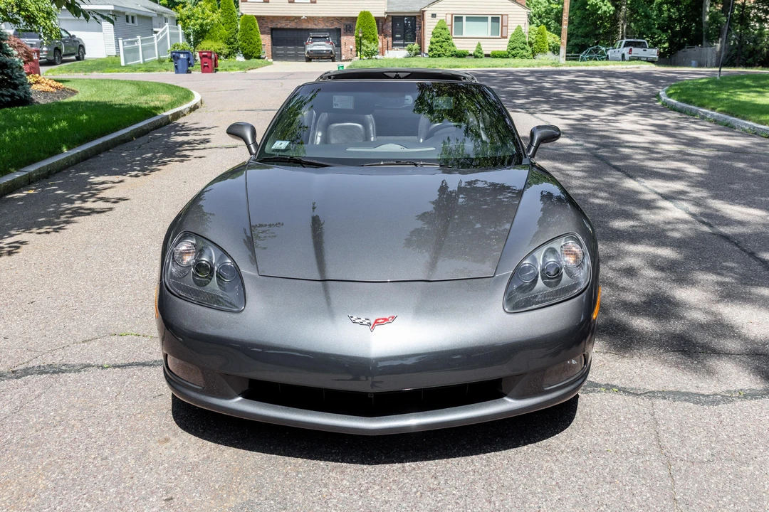 2009 Chevrolet Corvette C6 - Image 6 of 31