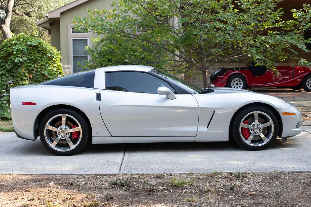 2009 Chevrolet Corvette C6 - Image 3 of 31