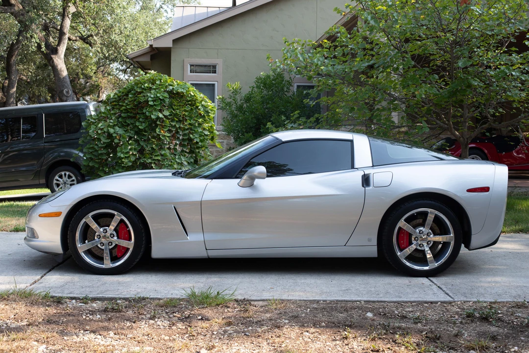 2009 Chevrolet Corvette C6 - Image 7 of 31