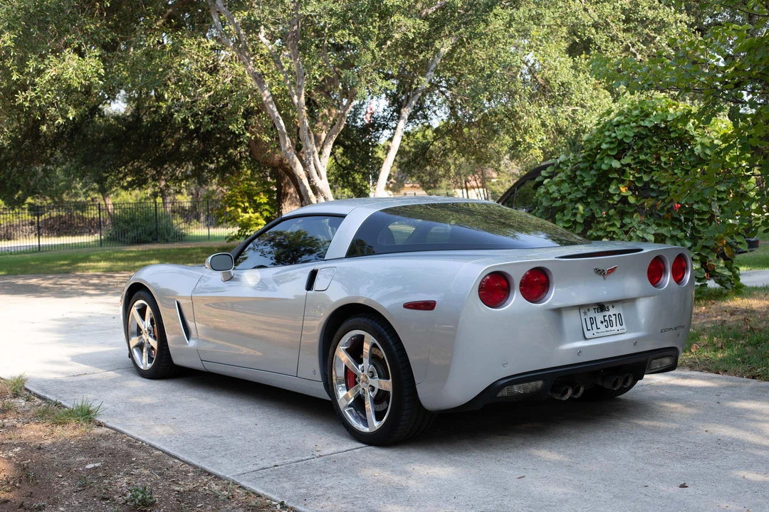 2009 Chevrolet Corvette C6 - Image 8 of 31
