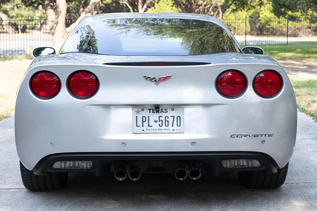 2009 Chevrolet Corvette C6 - Image 5 of 31