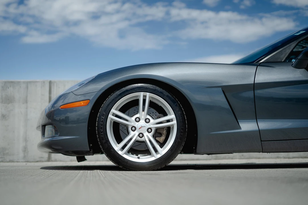 2009 Chevrolet Corvette C6 - Image 16 of 31