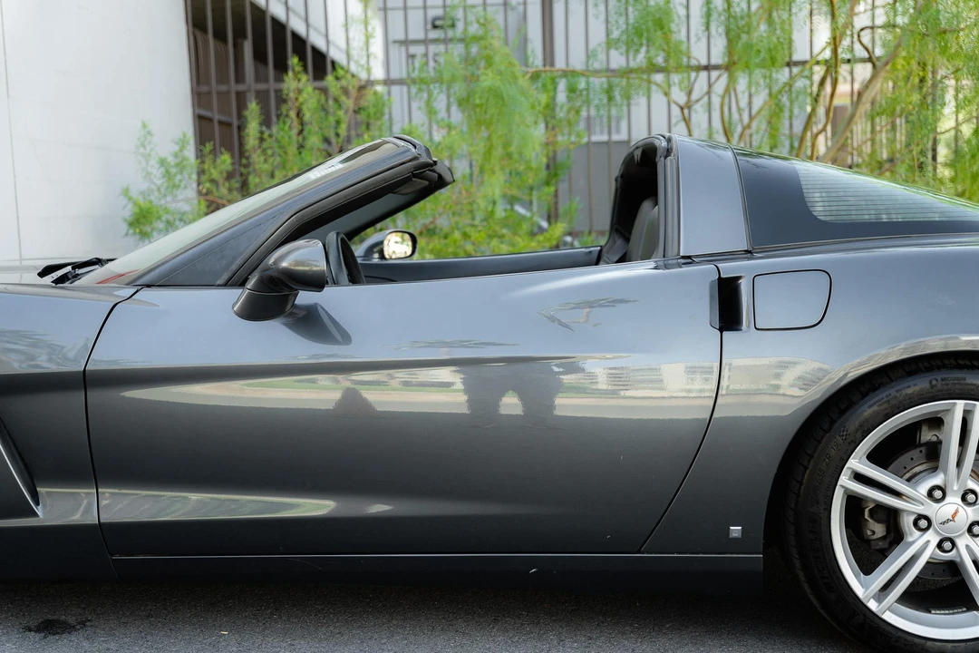 2009 Chevrolet Corvette C6 - Image 19 of 31