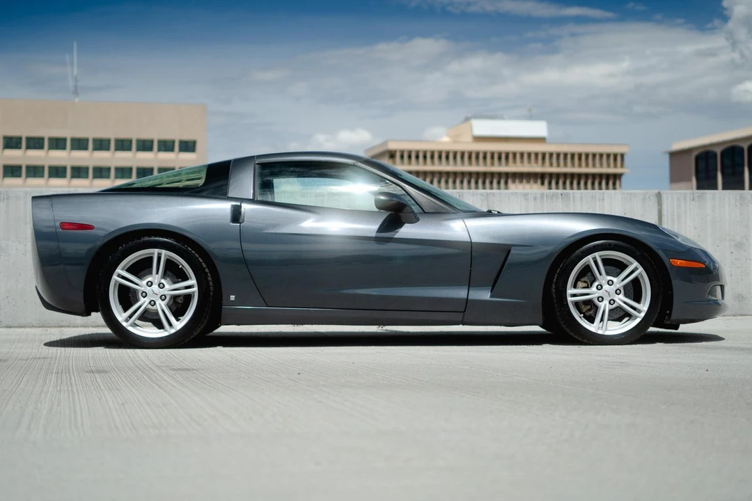 2009 Chevrolet Corvette C6 - Image 3 of 31