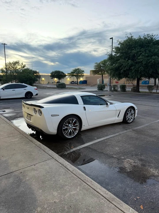 2009 Chevrolet Corvette C6 - Image 2 of 4
